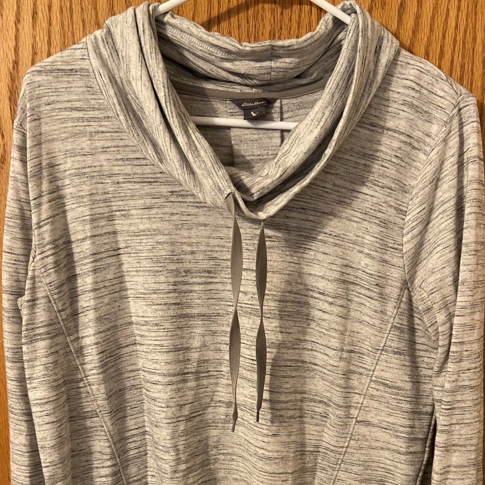 Eddie Bauer Sweatshirt